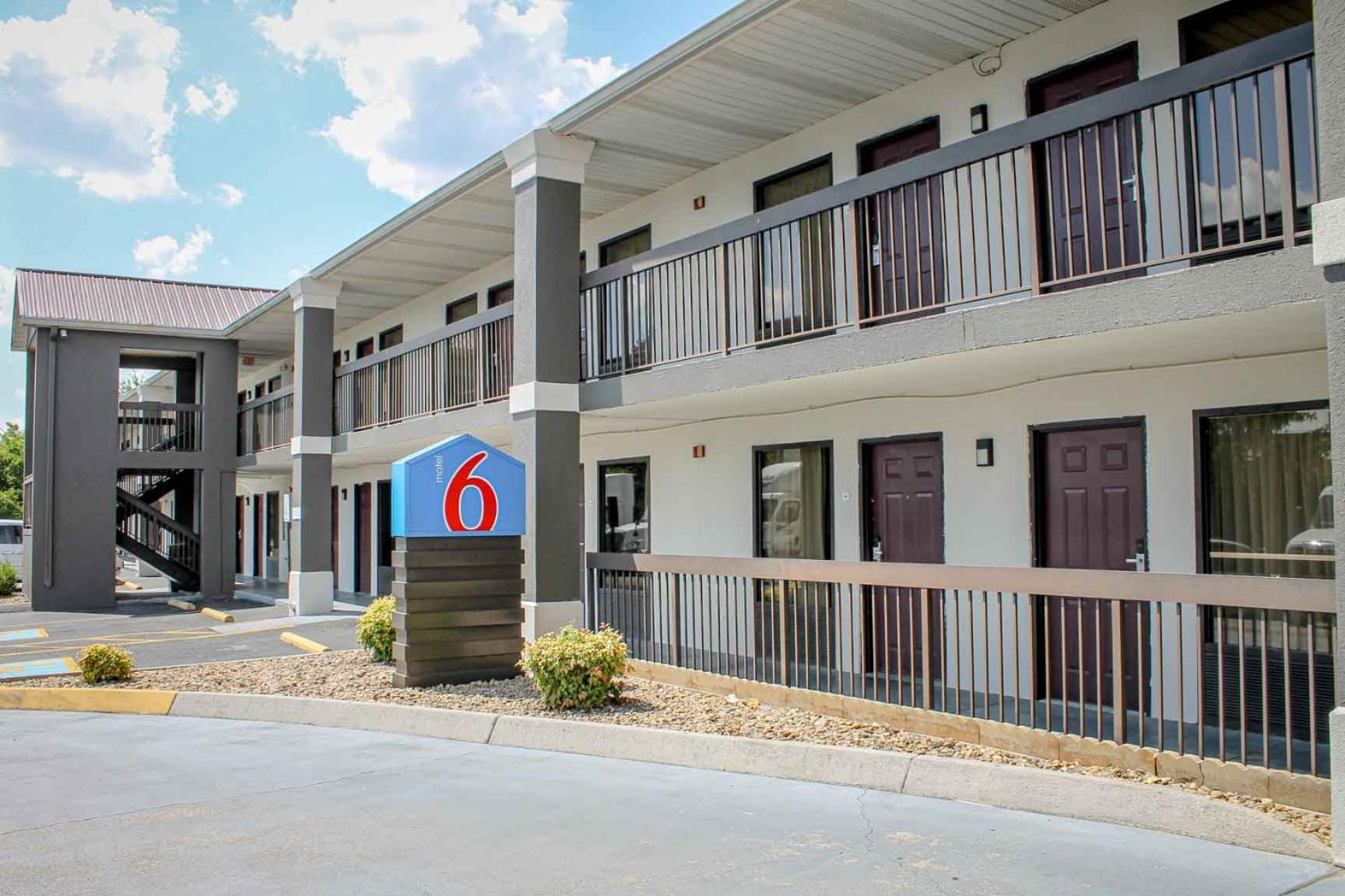 Motel 6 Knoxville, Tn - East Exterior foto